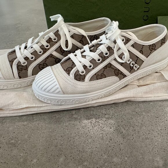 Gucci  gg supreme canvas sneakers $1,045 Size 37 New in box - Picture 6 of 6